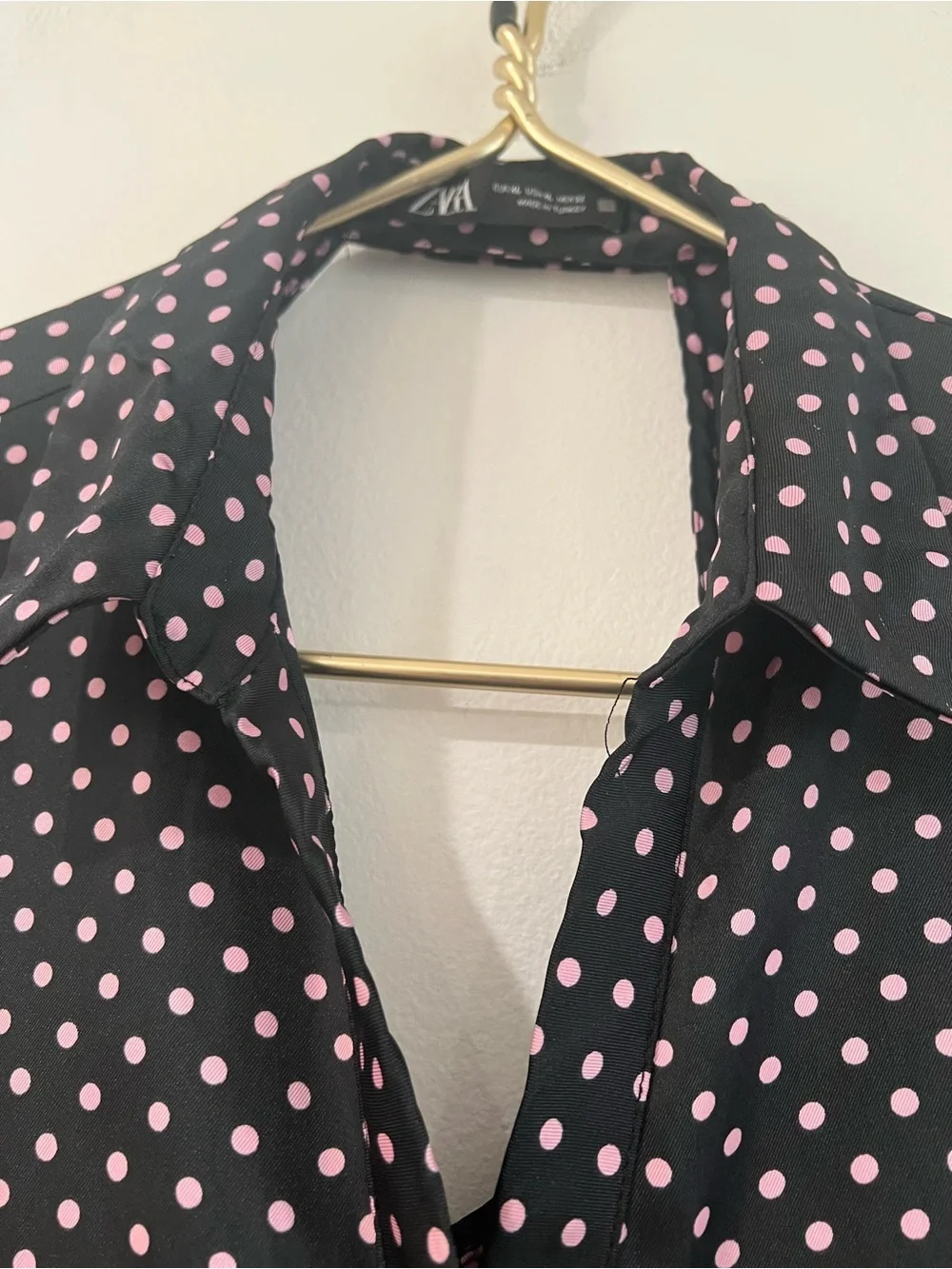 Zara classic button